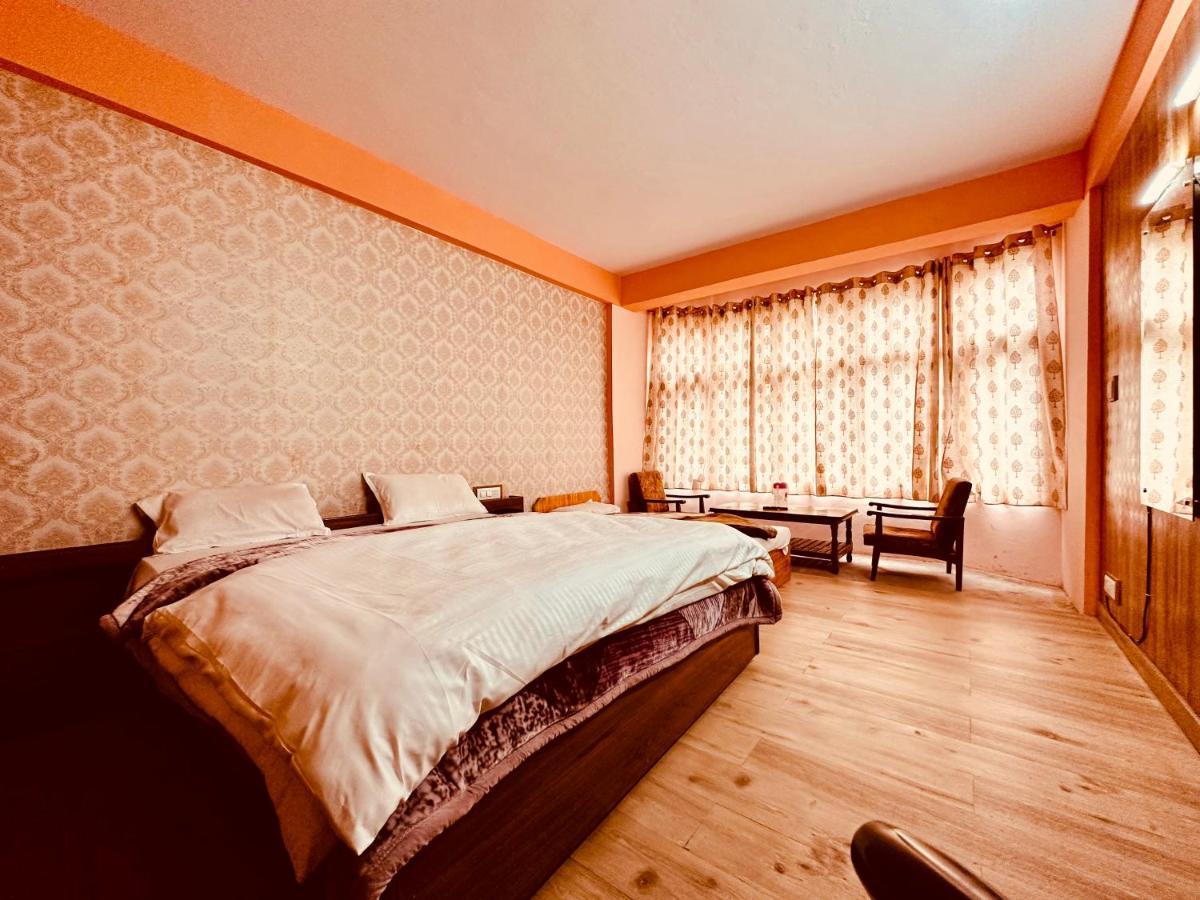 Hotel D Kanchan Manali Zewnętrze zdjęcie