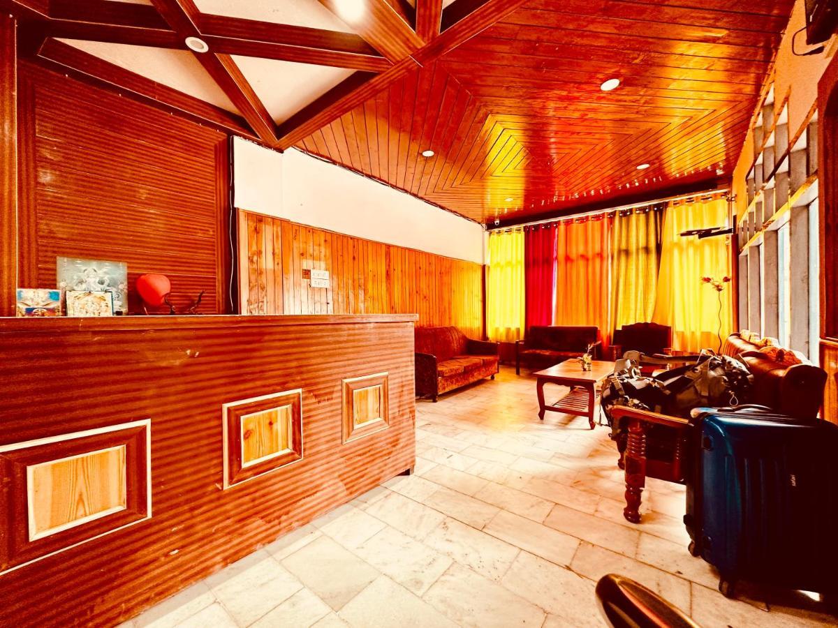 Hotel D Kanchan Manali Zewnętrze zdjęcie
